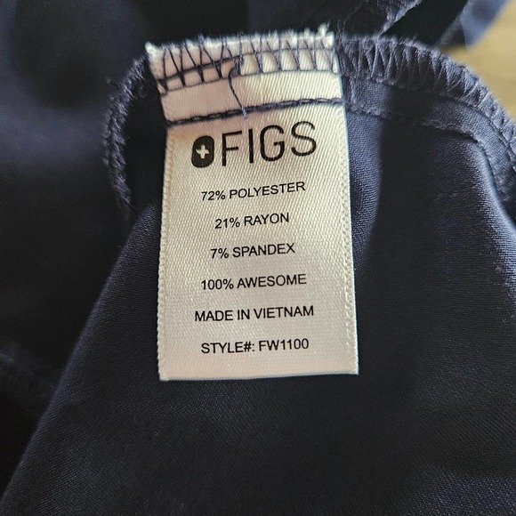 Figs Technical Collection Scrub Top Size XL Navy Blue Casma 3 Women's 2 Pockets - Picture 4 of 6